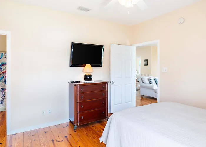 Holiday home Modern 3br Near And Music Venues Gulf Shores